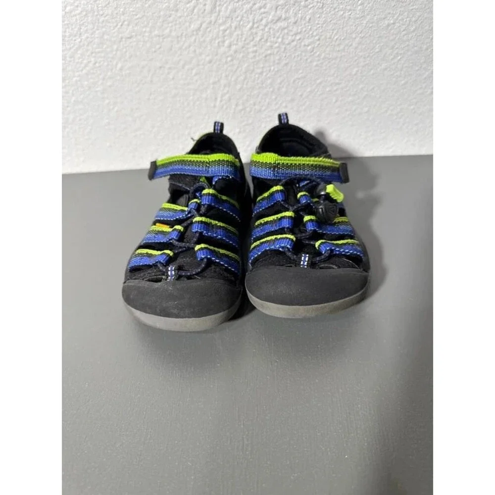 EUC Keen size 10 boys toddler sandal shoes